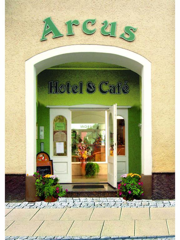 Hotel Arcus Elsterwerda Kültér fotó